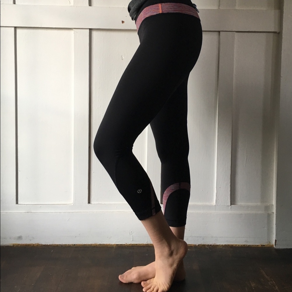 Lululemon Inspire Crop